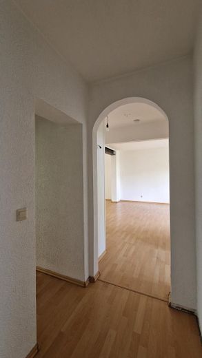 Großzügige Maisonette mit Wellnessbereich im Herzen von Opladen - provisionsfrei – Flur 3.OG