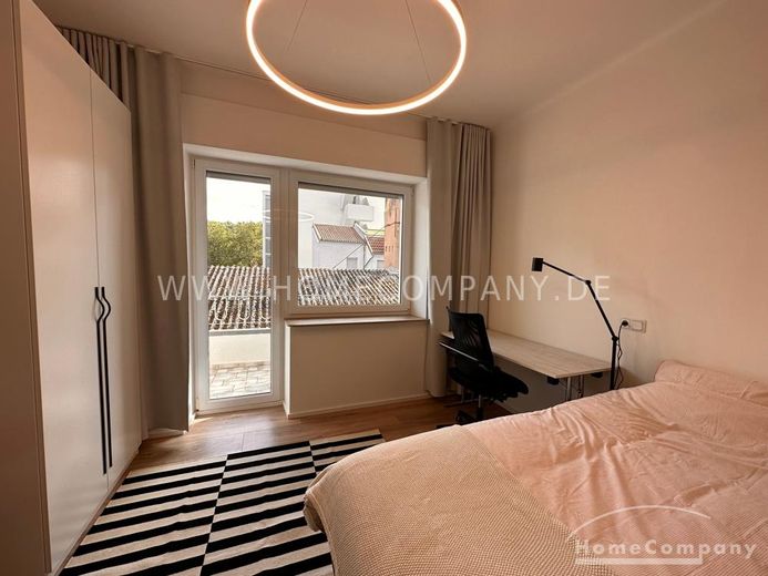 Stanza elegante in appartamento condiviso con balcone, vicino al centro nella vecchia Saarbrücken – 6b2a5bf56ef38f85bd48a69d35810248ef822e4f.jpg