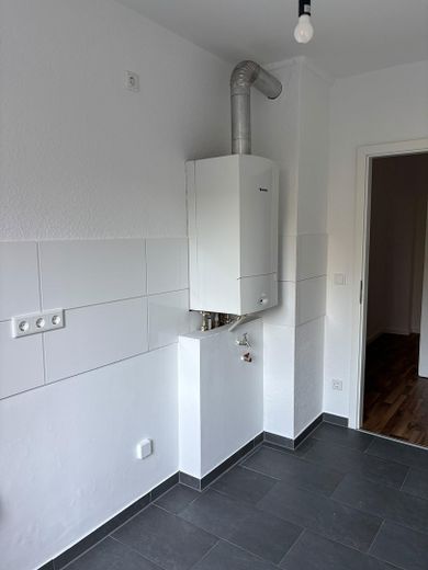 Ideale 2 Zimmer Single-Wohnung – Küche