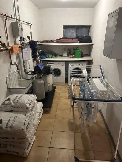 Ostsee-exklusive Ferienwohnung mit Kamin in Top-Lage ✅ ohne Provision ✅ – Waschraum