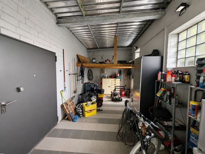 Charakterimmobilie mit Einliegerwohnung auf außergewöhnlichem Naturgrundstück – Bild 10