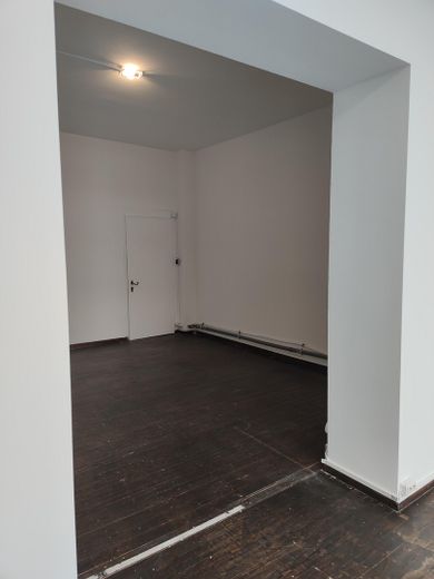 54 m² Gewerbefläche | Schaufenster | Bahnhof fußläufig | nur 510 € Kaltmiete – Bürofläche/Ladenfläche 