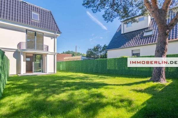 IMMOBERLIN.DE - Ersteinzug! Nobles Neubauhaus in familienfreundlicher Lage am Stadtrand
