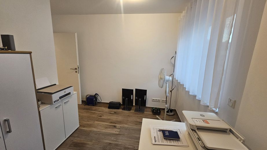 Posizione ai margini dei campi, Francoforte Mörfelden-Nord – Foto 9