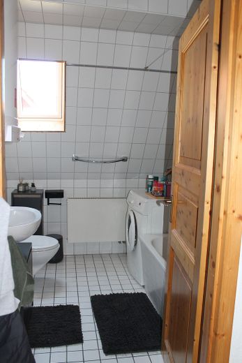 Badezimmer Wohnung 1