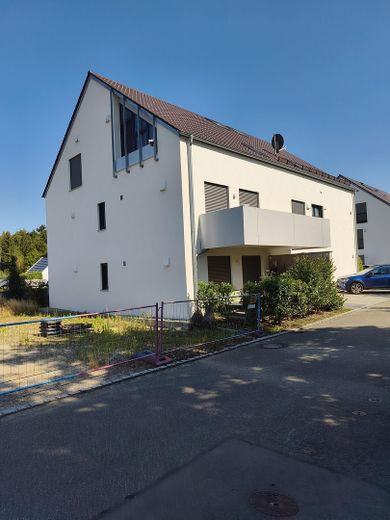 Abitare in modo personalizzato nella tranquillità rurale: di alto livello ed efficiente dal punto di vista energetico! – Außenansicht