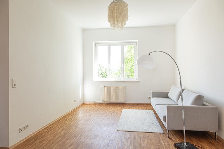 Jasne, loftowe mieszkanie 3-pokojowe, Prenzlauer Berg przy Volkspark Friedrichshain – Wohnzimmer 