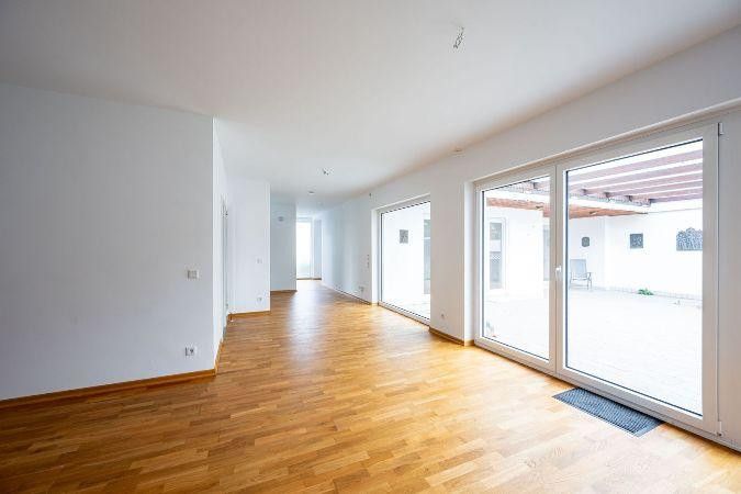 Keulen Rondorf top-eengezinswoning volledig gemoderniseerd – Esszimmer