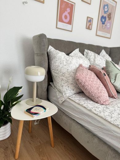 Schlafzimmer Bett