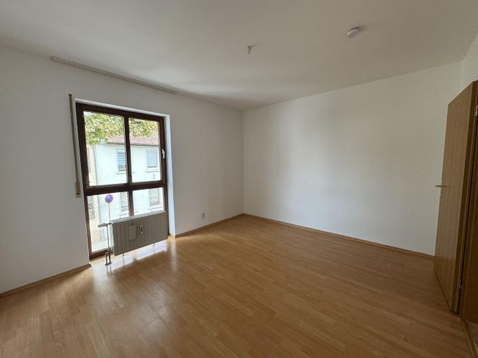 Appartement 2 pièces situé au centre – Schlafzimmer
