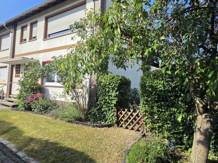 Raumwunder in Belm mit 6 Zimmern, Balkon, Garten und Garage auf Eigentumsgrundstück zu verkaufen – Foto 1