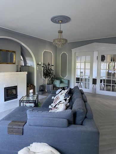 "Villa Rehfuss" Provisionsfreie Stadtvilla mit herrschaftlichem Charme & Top-Anbindung nach Bremen – Wohnzimmer
