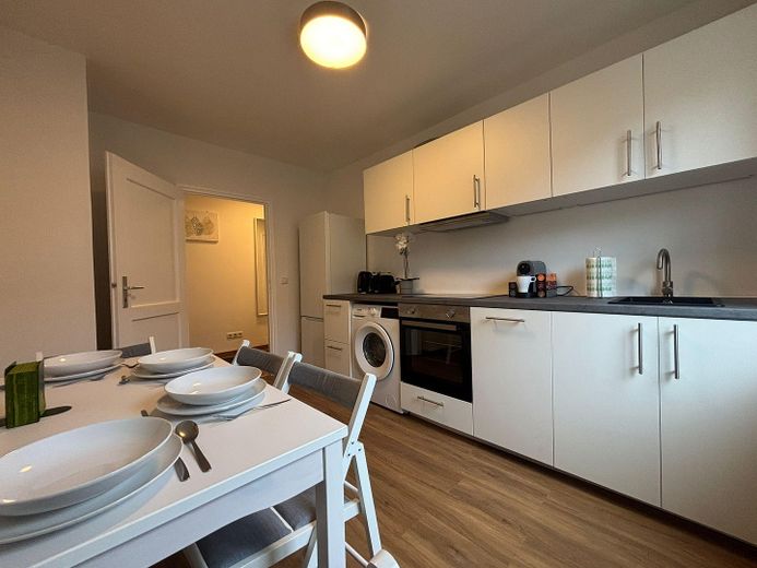Neuwertiges WG Zimmer in Milbertshofen – Küche