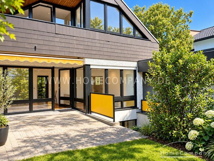 Freistehendes Architektenhaus mit großem Garten – 76fc0b1d7e9900eb5ee84d6268be6f06cf556f15.jpg