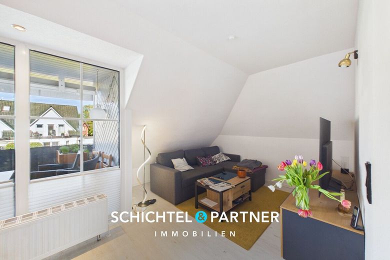 Leeste | Moderne Maisonette-Wohnung mit Balkon und Stellplatz – S&amp;P | Wohnzimmer