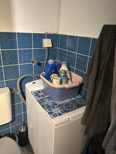  Waschmaschine im Bad möglich