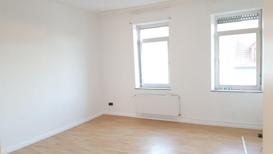 Helle, ruhige 3 Zimmerwohnung, mit Küche, Stellplatz und Garten – Foto 1