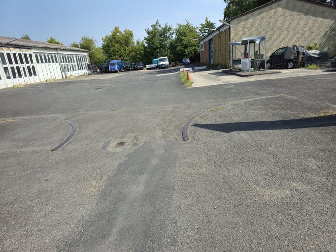Wildeck-OT, Gewerbegrundstück mit Gebäude, direkt Autobahnabfahrt A4 – Foto 8