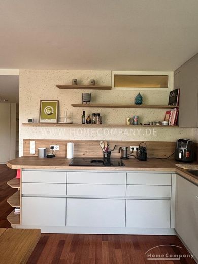 Moderne, helle Loftwohnung mit Süd-Balkon am Kustermann Park – zentral  &  ruhig – 7ba042ef00ddf6d0344e607fdc3489069860a424.jpg