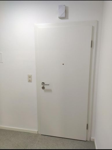 Investment property in Neuburg – approx. 4.53% gross rental yield – commission-free from private owner – Flur Wohnung