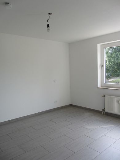Alfter/Bonn * Barrierearme Komfortwohnung* Aufzug * EBK * S/W Loggia*Stellplatz* Hausmeisterservice* – Schlafzimmer 7/2022