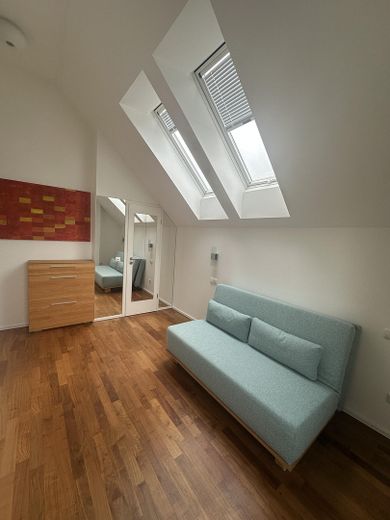 Provisionsfrei - Großzügige, lichtdurchflutete DG-Maisonette Wohnung - Fasangarten - provisionsfrei – Schlafzimmer 3