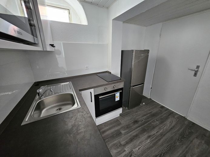 Moderne 3-Zimmer-Wohnung in Eppertshausen – Küche