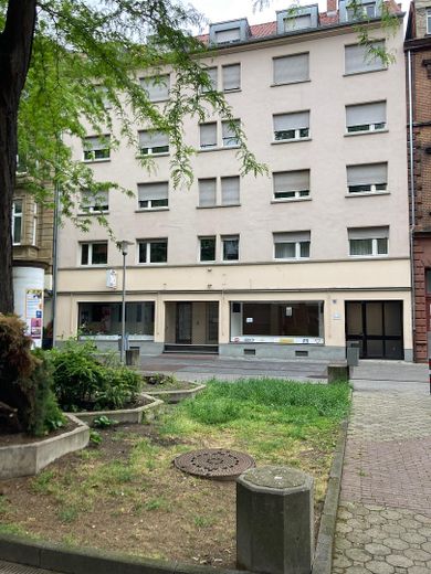 Geräumige 2 Zimmer Wohnung mit Balkon und Dachterrasse in Ludwigshafen Mitte – Foto 1