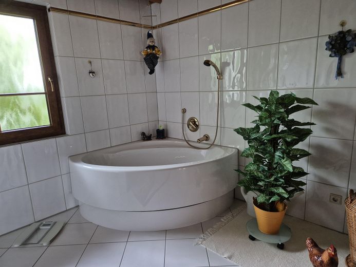 Eckbadewanne