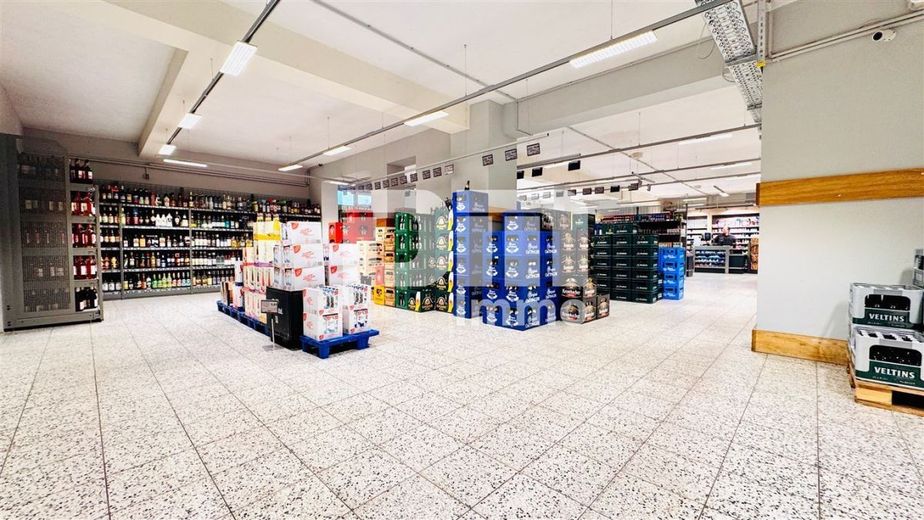 Modernisierter Gewerbekomplex (2 Gebäudeteile) mit langfristigem Mieter + freie Flächen im OG – Gebäude 3 EG Getränkemarkt