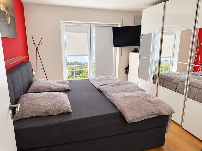 Moderne Doppelhaushälfte in Postau – 137 m² mit Garten, Terrasse & Garage – Foto 16
