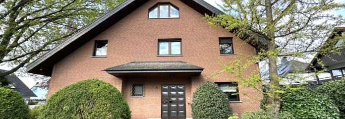 Einfamilienhaus mit integrierter Einliegerwohnung für die große Familie!