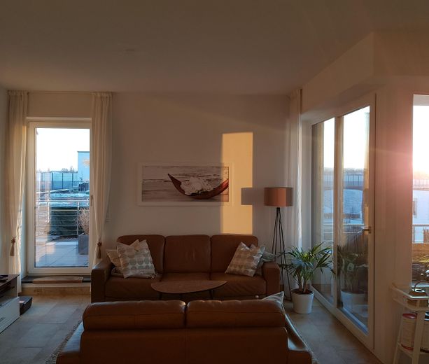 Lichtdurchflutete Wohnung mit Dachterrasse im Candis Quartier – Foto 3