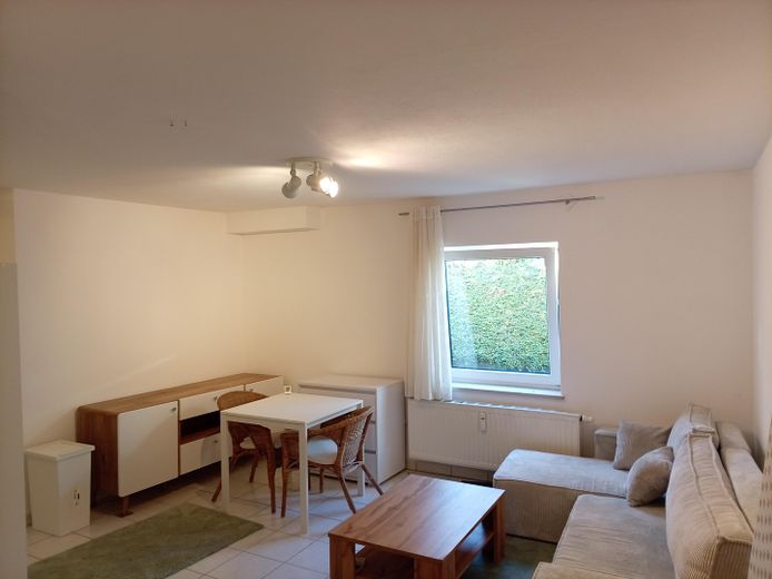 Frisch saniertes, möbliertes Appartement inkl. TG Stellplatz – Wohnen