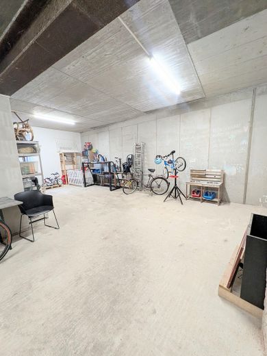 Exklusive Familienoase in naturnaher Lage – neuwertiges Wohnen auf höchstem Niveau – Garage