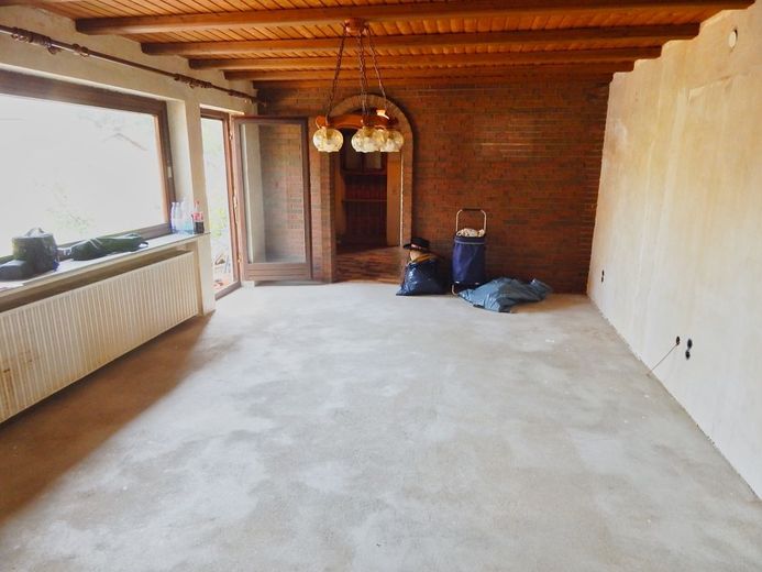 *****Ein echtes Juwel! sucht neuen Hausherrn***** – Wohnzimmer
