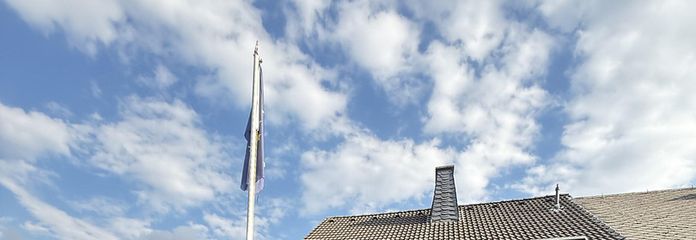 Vorderseite, Eingang, Parken