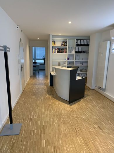 Repräsentative exklusive Bürofläche auf der Königstraße – Empfang