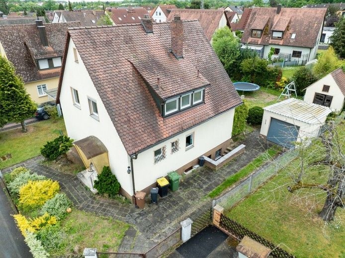Stein-Unterweiherbuch Haus für Handwerker günstig kaufen statt hohe Mieten zahlen in bester Lage – EFH und Grundstück Stein 0027