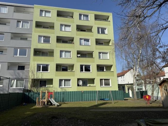 Großes, gut vermietetes Mehrfamilienhaus in Ricklingen – Foto 1