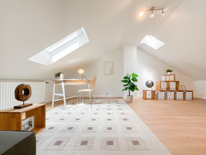 Familienfreundliches Reihenmittelhaus mit Garten, Vollkeller und ausgebautem Dachgeschoss – Foto 8