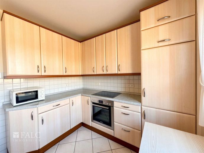 Willkommen Zuhause - top gepflegtes Reihenhaus in gefragter Lage von Stade – Küche EG