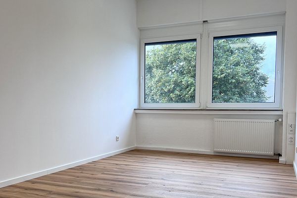 ca. 25,14 m² recent gerenoveerde KANTOORRUIMTE voor € 9,00/m²
