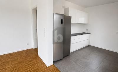 KAPITALANLAGE MIT ZUKUNFT UND 4,40% – 1784724512_8acf90c.jpg