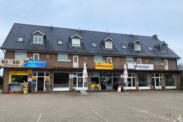 Lentföhrden में रेस्टोरेंट  - A7 के लिए संघीय राजमार्ग पर प्रमुख स्थान