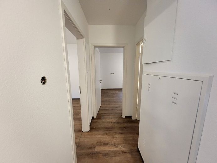 3 Zimmer Wohnung am Bach – Flur