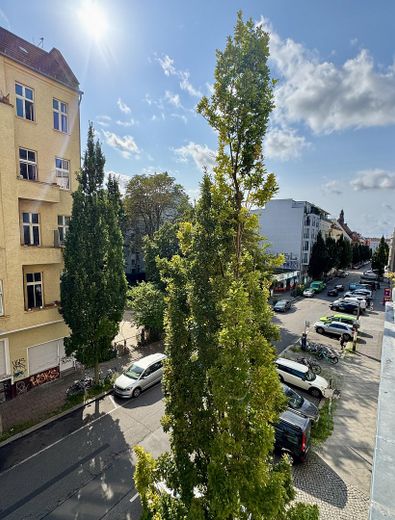 Appartamento d’epoca con 2 locali, libero da subito, con balcone esposto a sud nel quartiere Bötzowviertel – Photo 8