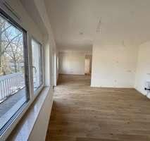 Traumhaftes Penthouse mit großer Dachterrasse & Dämeritzsee-Blick – Foto 14