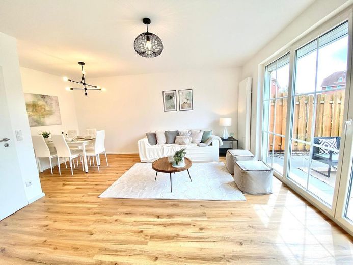 Acogedora casa adosada de 4 habitaciones con terraza y garaje en Kassel-Kirchditmold – Wohnen