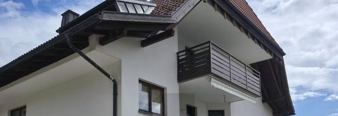 ENTSPANNTES WOHNEN IN HERRLICHER HÖHENLAGE